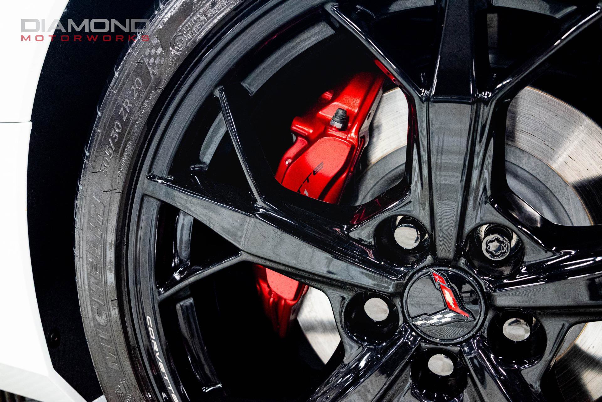 Used 2022 Chevrolet Corvette Stingray Coupe w/ Z51 Performance Package RWD image 5