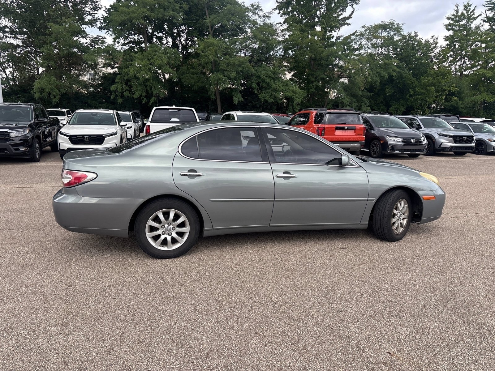 Used 2004 Lexus ES 330 FWD image 27