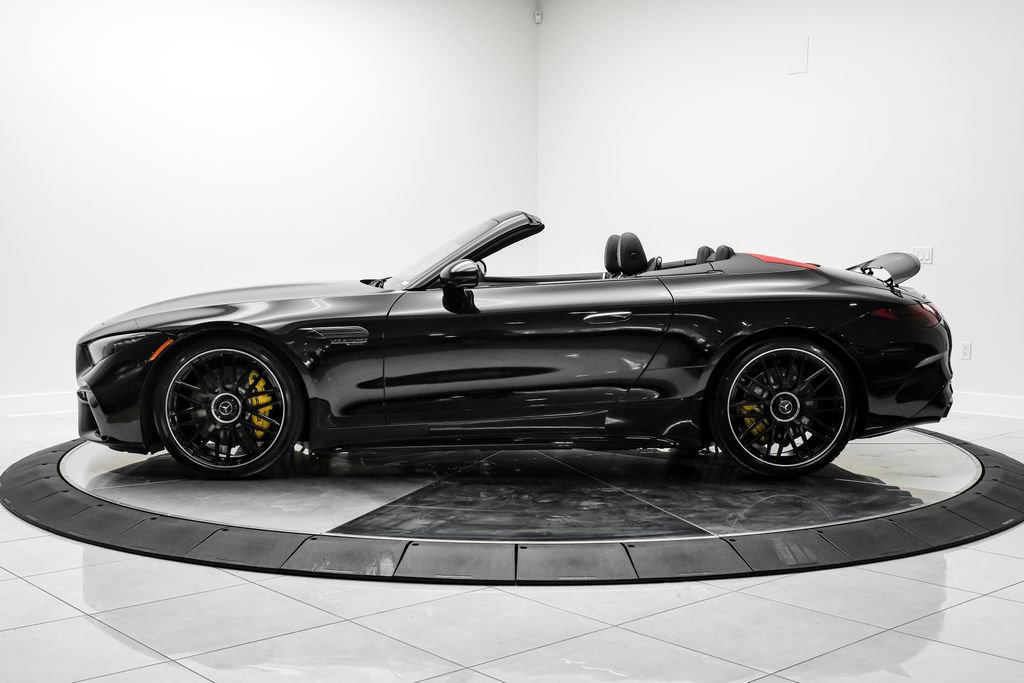 Used 2023 Mercedes-Benz SL 63 AMG 4MATIC w/ Driver Assistance Package image 14
