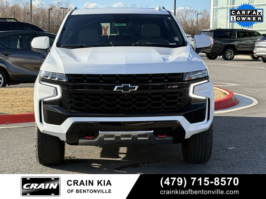 Used 2024 Chevrolet Tahoe Z71 w/ Luxury Package image 2