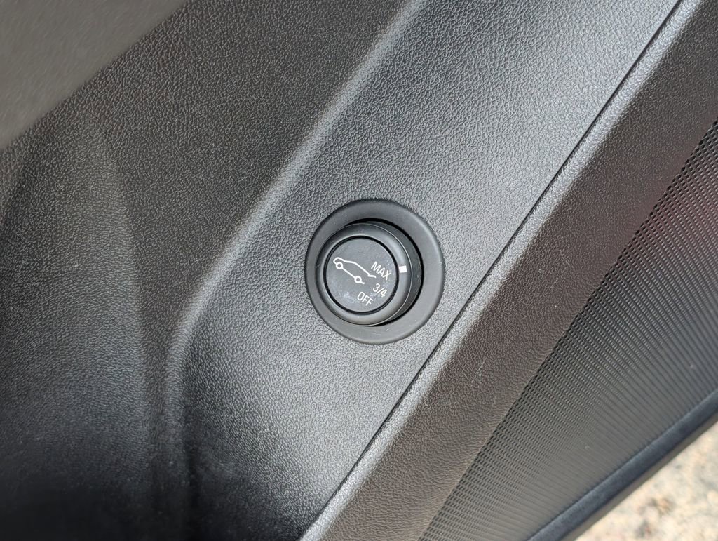 Used 2019 Chevrolet Equinox LT image 7