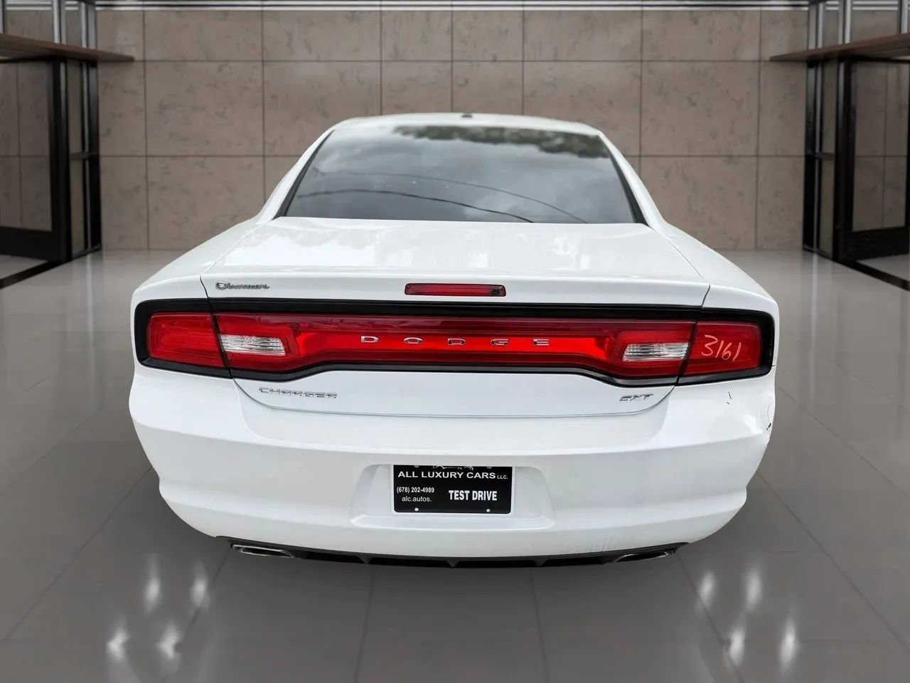Used 2014 Dodge Charger SXT RWD image 5