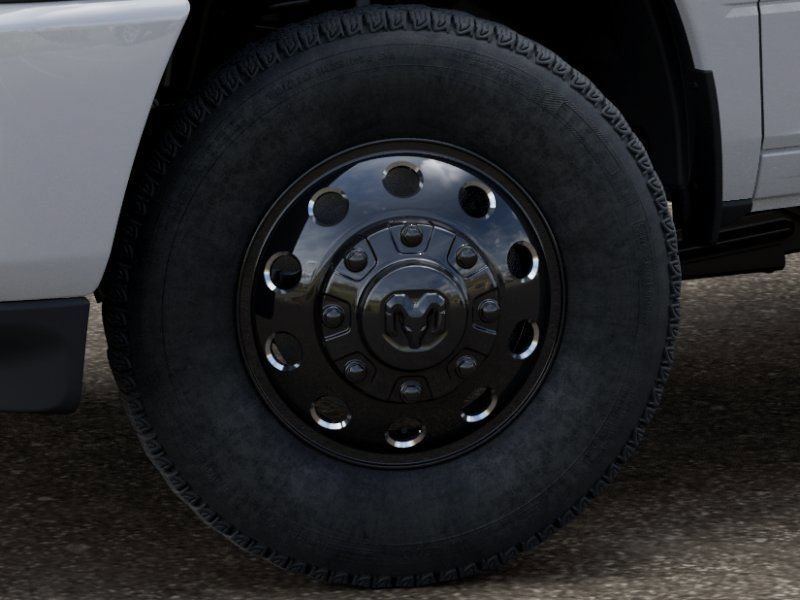 New 2026 RAM 3500 Big Horn AWD/4WD image 8