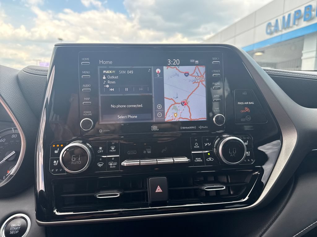 Used 2020 Toyota Highlander Limited AWD/4WD image 30