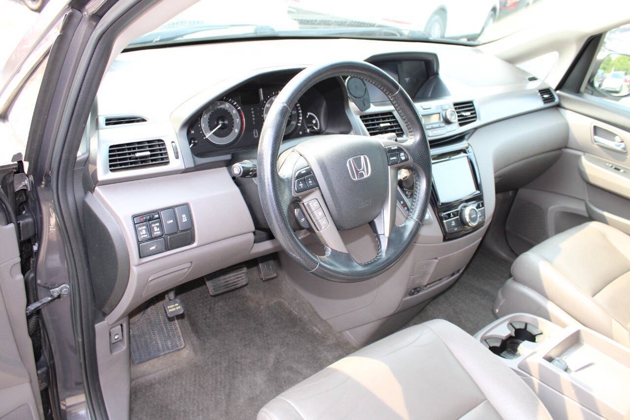 Used 2015 Honda Odyssey EX-L image 13