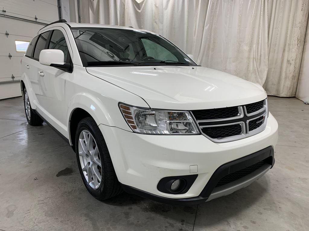 Used 2014 Dodge Journey SXT w/ Quick Order Package 22C FWD image 2