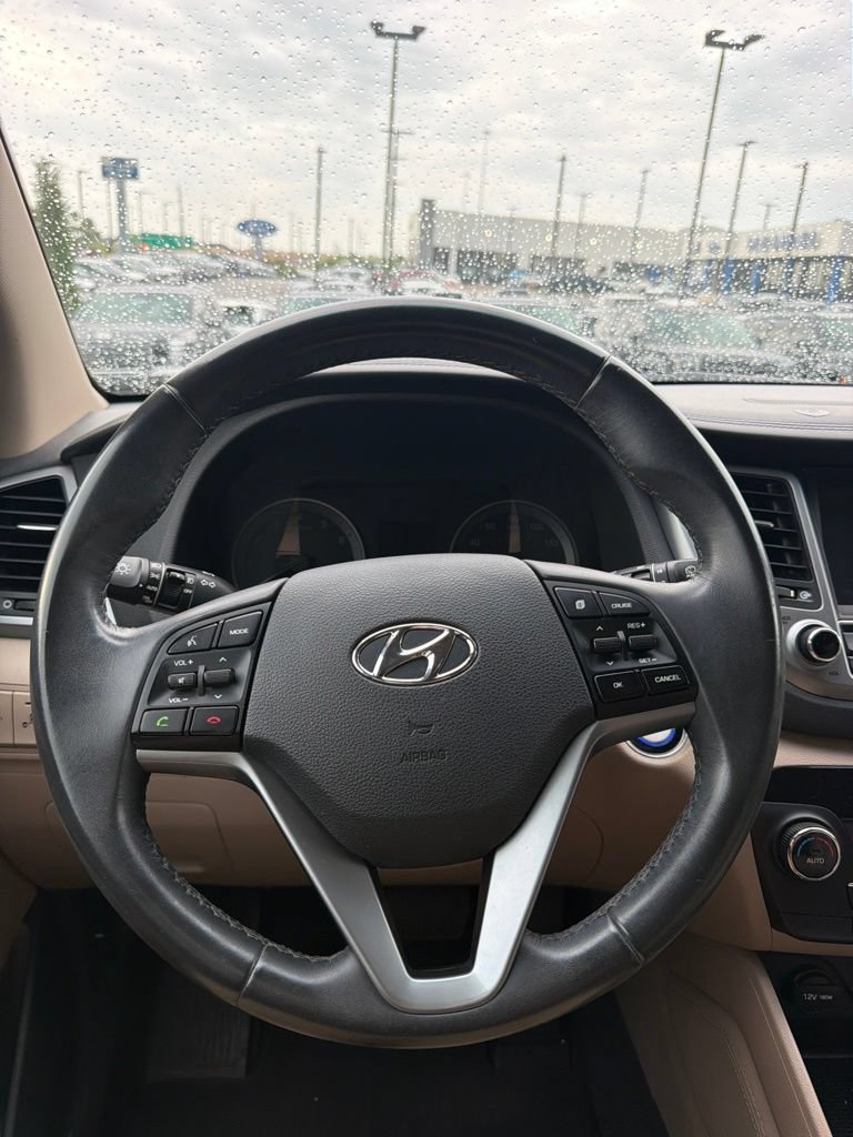 Used 2016 Hyundai Tucson Limited FWD image 14