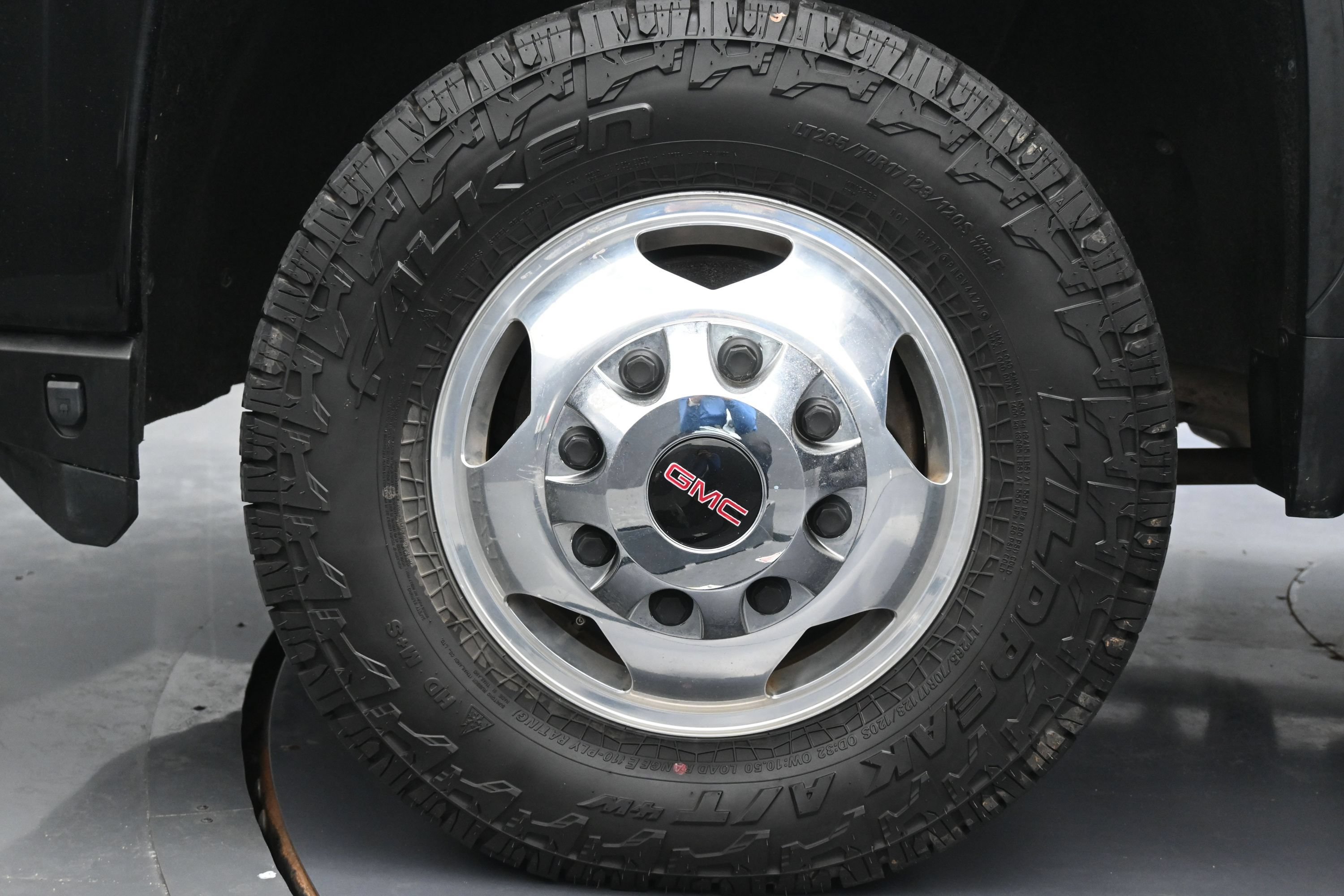 Used 2021 GMC Sierra 3500 Denali AWD/4WD image 10