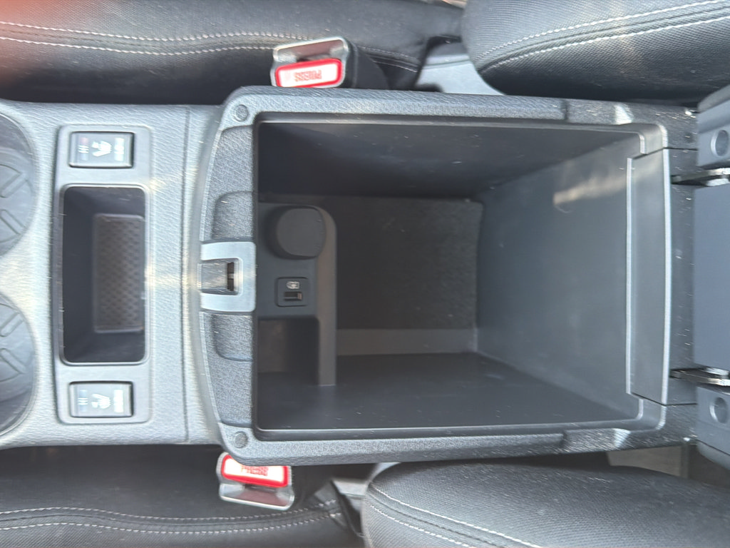 Used 2019 Nissan Rogue SV w/ Premium Package FWD image 46