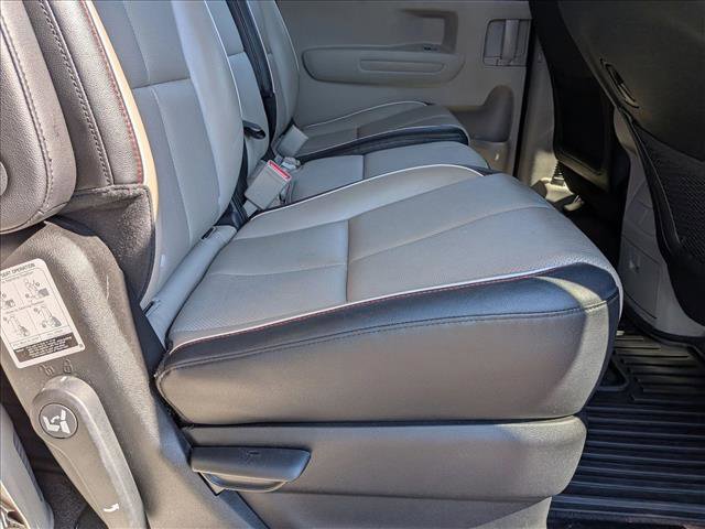 Used 2021 Kia Sedona EX image 17