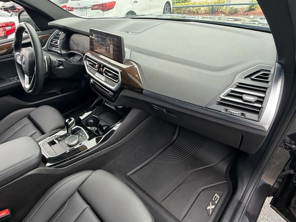 Used 2024 BMW X3 sDrive30i w/ Convenience Package RWD image 19