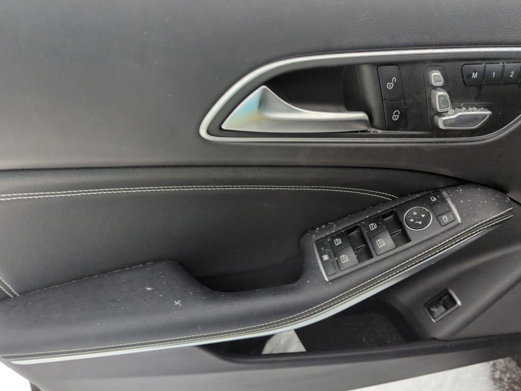 Used 2020 Mercedes-Benz GLA 250 4MATIC image 8