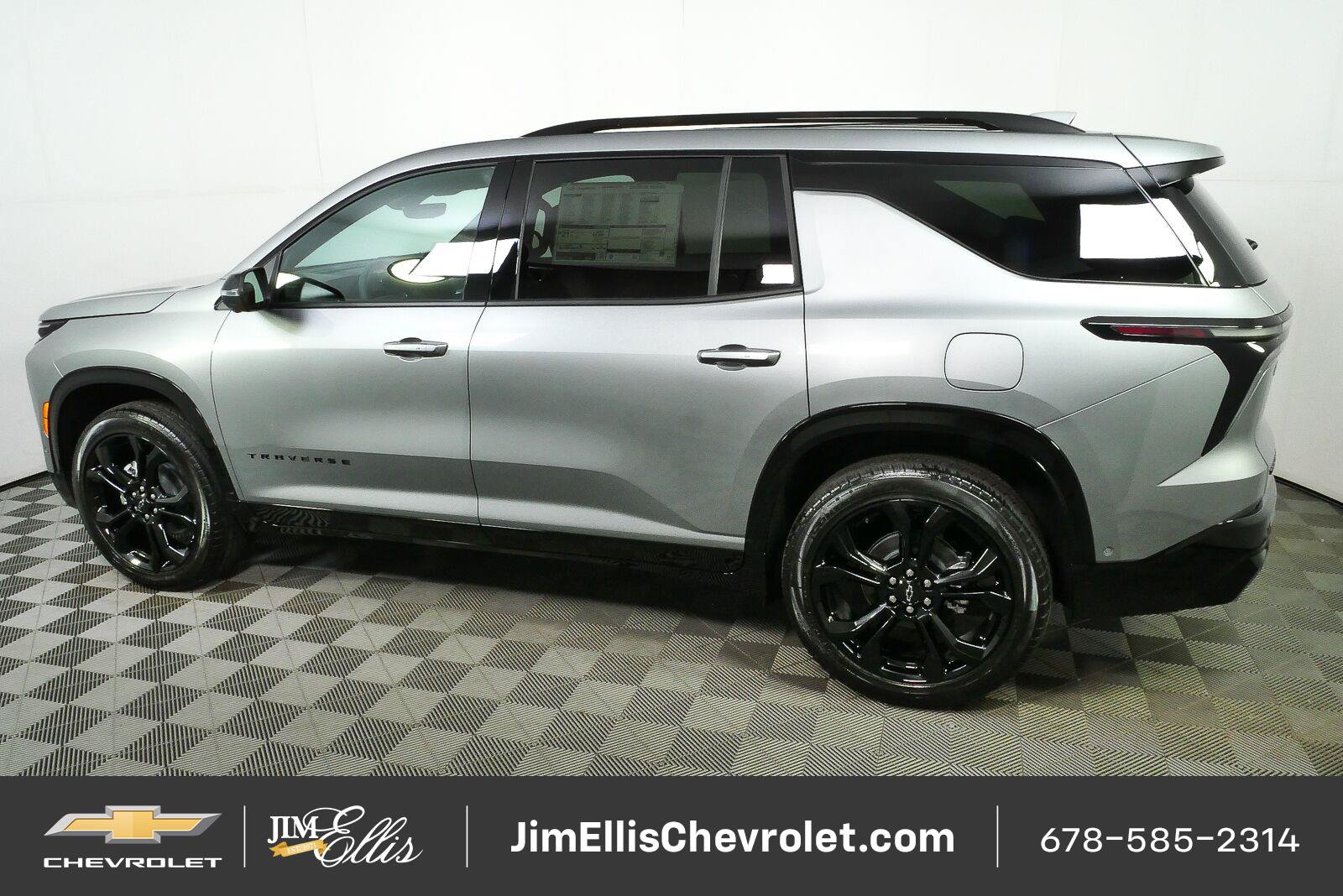New 2027 Chevrolet Traverse RS w/ LPO, Floor Liner Package AWD/4WD image 25