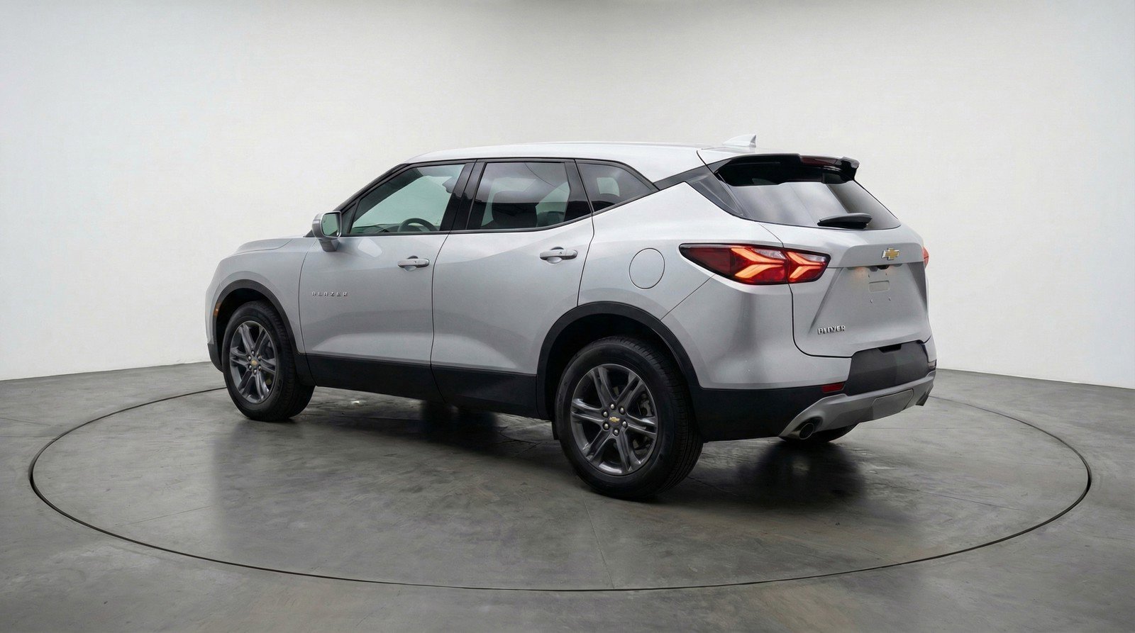 Used 2025 Chevrolet Blazer LT image 6