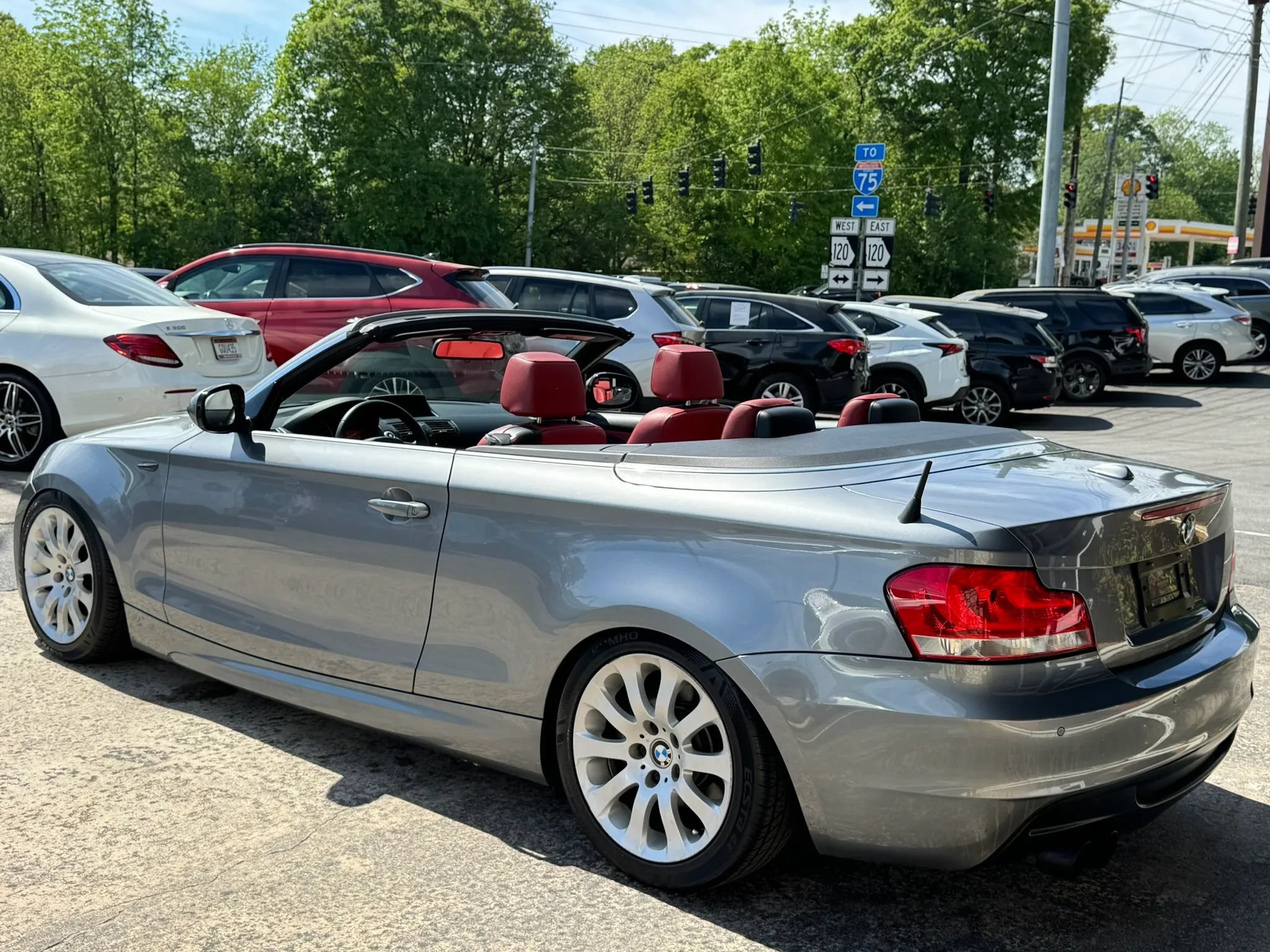 Used 2012 BMW 135i Convertible RWD image 6