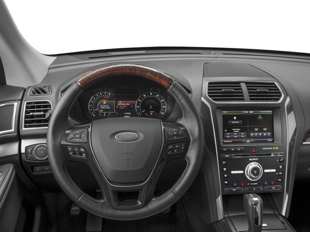 Used 2017 Ford Explorer Platinum AWD/4WD image 7