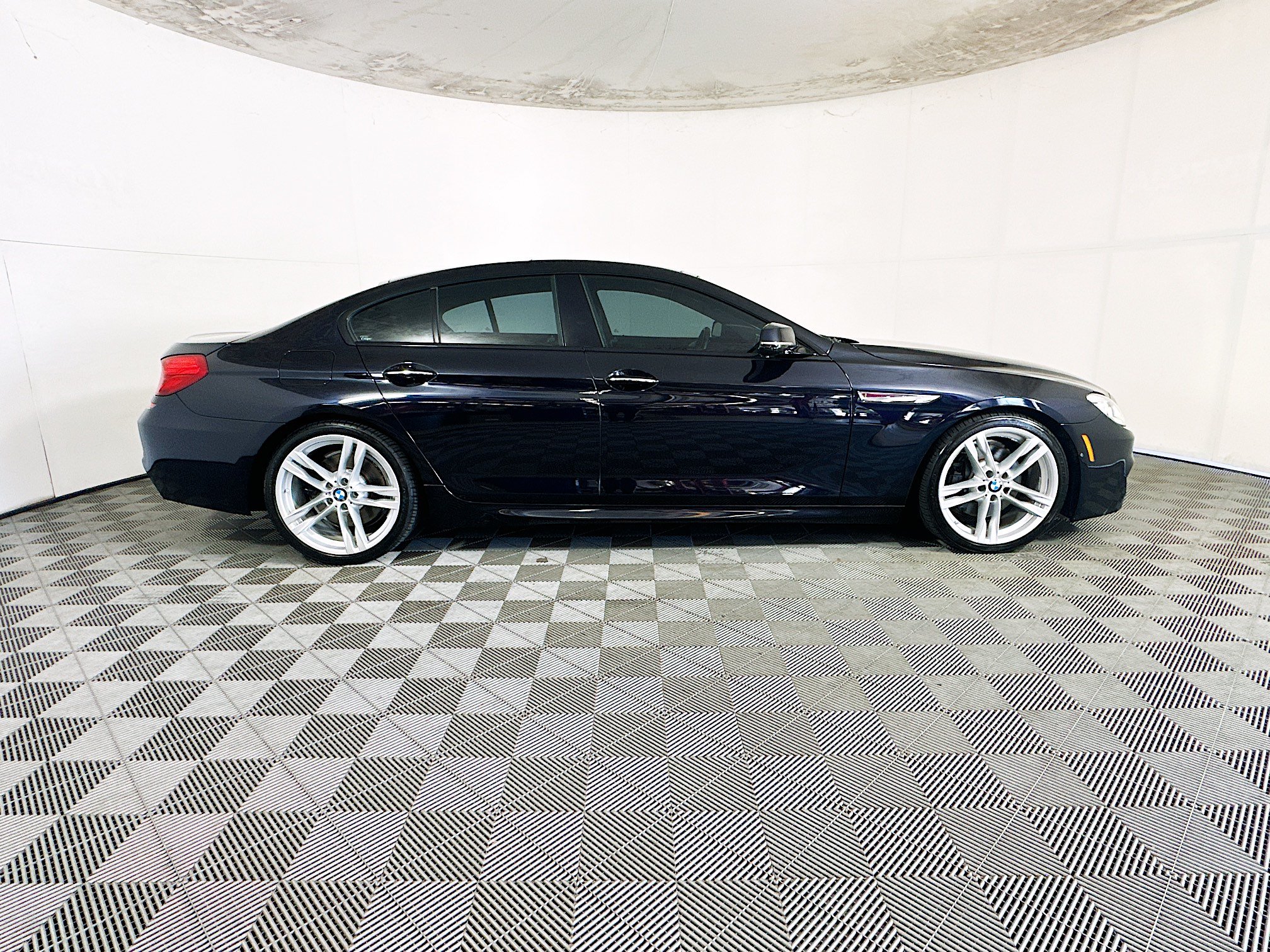 Used 2017 BMW 640i Gran Coupe RWD image 2