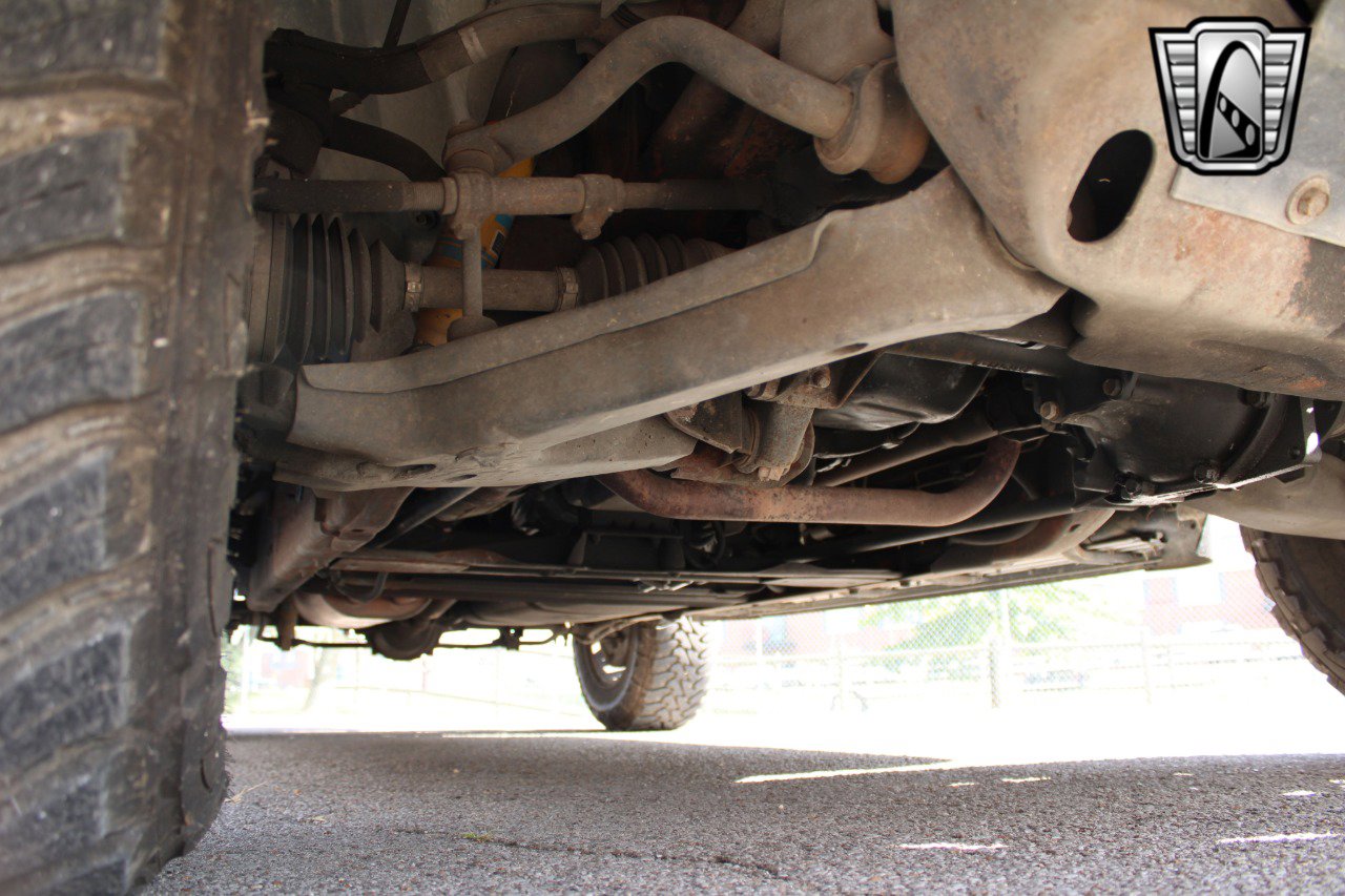 Used 1999 Chevrolet Tahoe Z71 w/ Preferred Equipment Group image 6