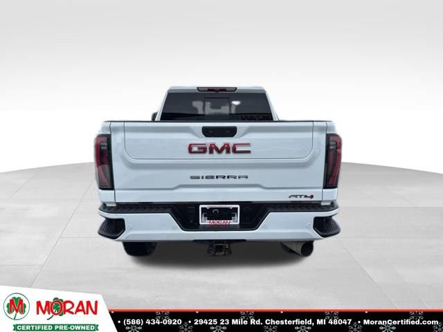 Used 2024 GMC Sierra 2500 AT4 w/ AT4 Preferred Package image 4