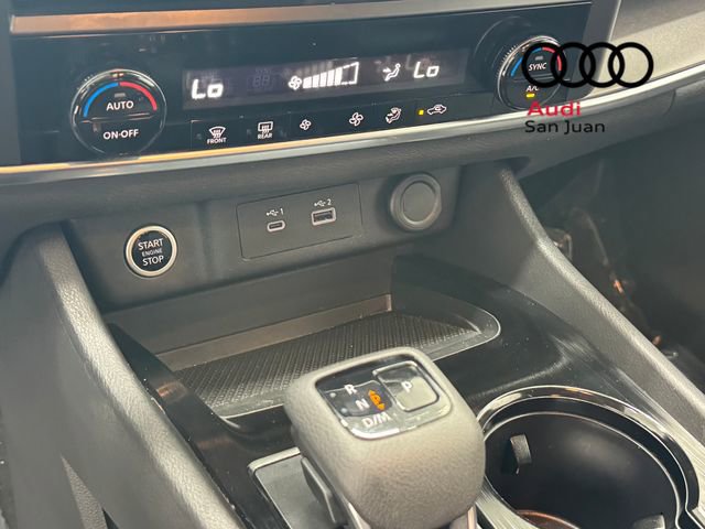 Used 2023 Nissan Rogue SV image 28