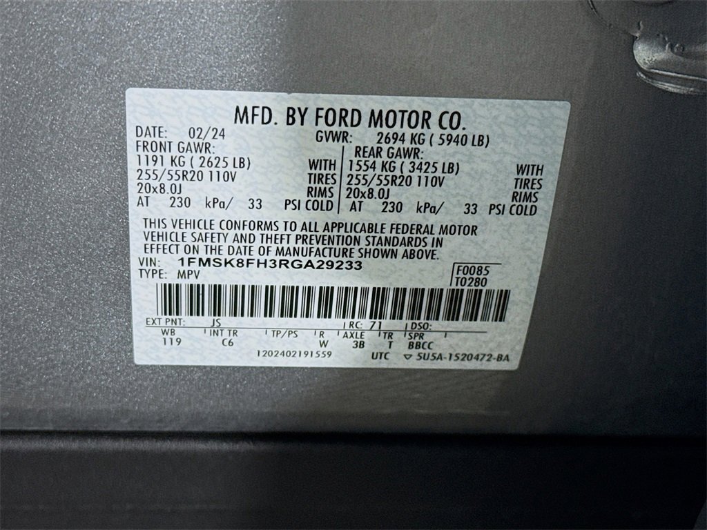 Used 2024 Ford Explorer Limited image 37