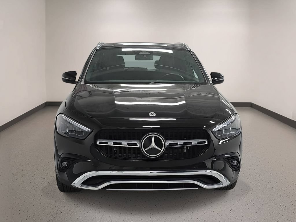 Used 2025 Mercedes-Benz GLA 250 4MATIC image 9