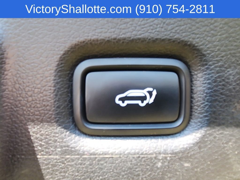 Used 2022 Hyundai Santa Fe SEL w/ Convenience + Premium Package image 29