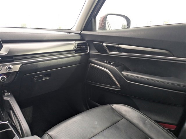 Used 2024 Kia Telluride S image 18