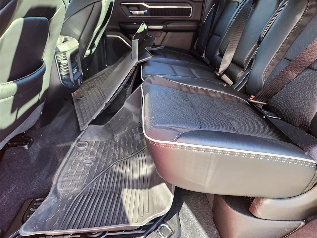 Used 2025 RAM 1500 Laramie image 9