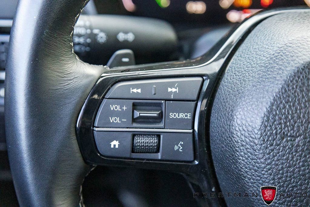 Used 2025 Honda Civic Sport image 26