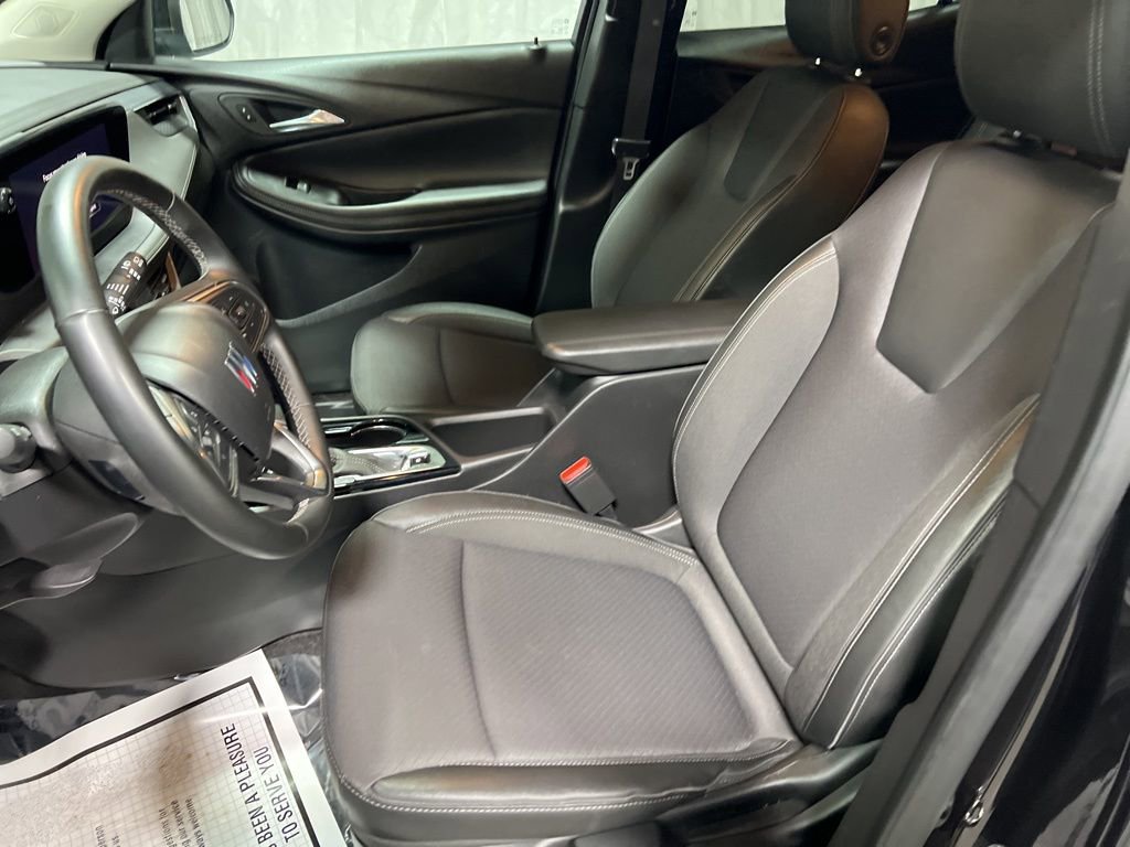 Used 2025 Buick Encore GX Preferred image 18