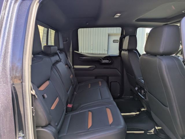 Certified 2022 GMC Sierra 1500 AT4 w/ AT4 Premium Package image 35