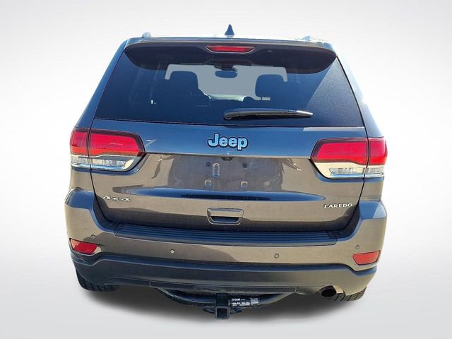 Used 2021 Jeep Grand Cherokee Laredo image 5