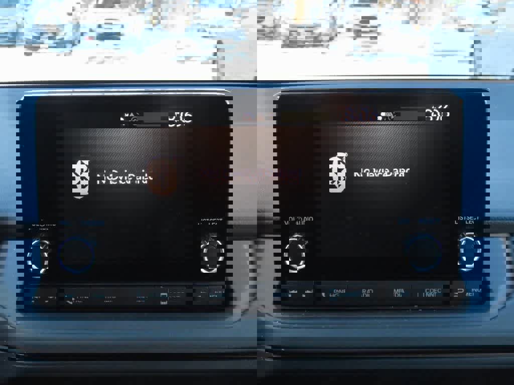 Certified 2023 Honda Accord EX image 17