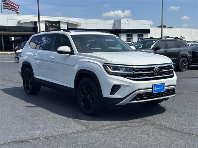 Used 2023 Volkswagen Atlas SE w/ Panoramic Sunroof Package