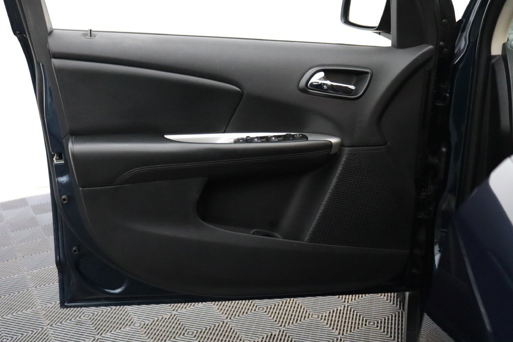 Used 2015 Dodge Journey American Value Package FWD image 15