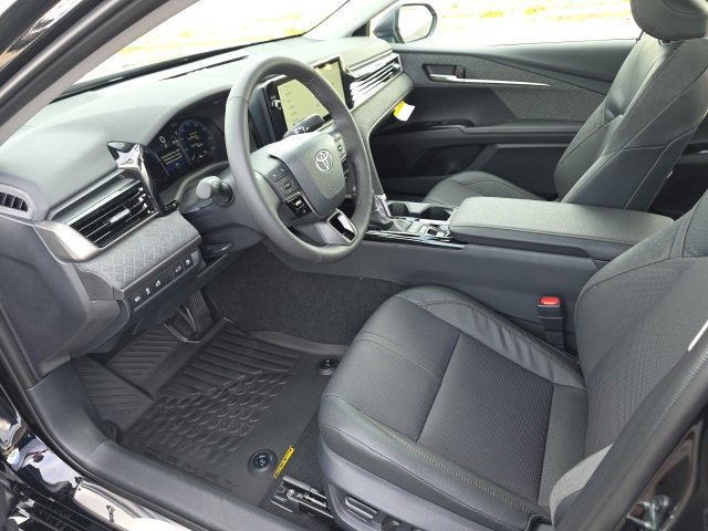 New 2026 Toyota Camry XLE image 7