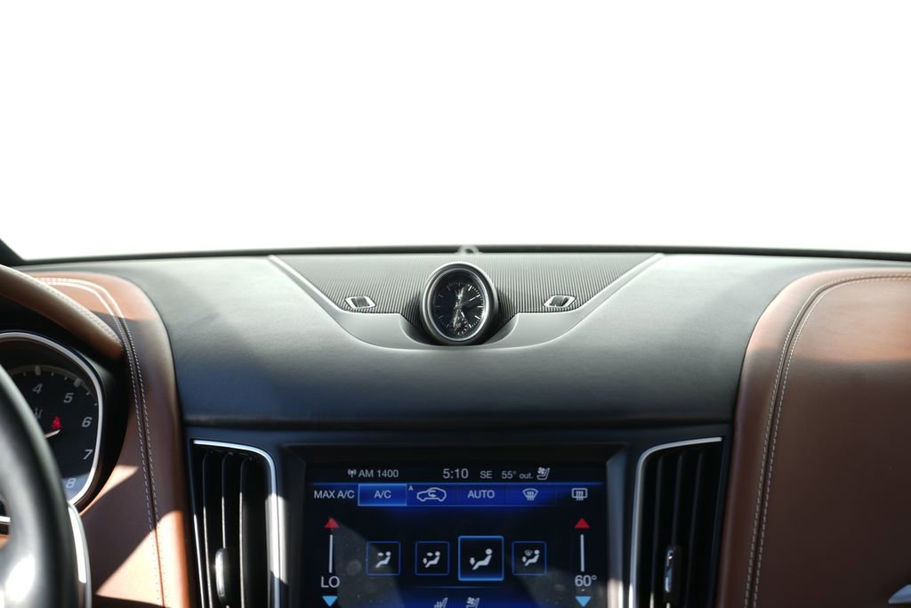 Used 2017 Maserati Levante S image 39