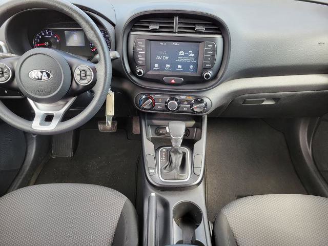 Used 2020 Kia Soul LX image 17