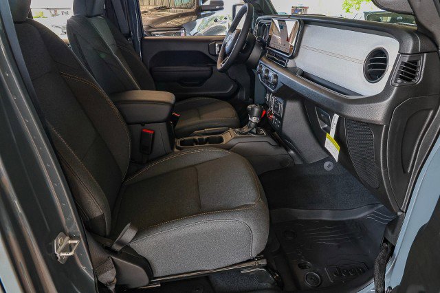New 2026 Jeep Wrangler Unlimited Sport AWD/4WD image 32