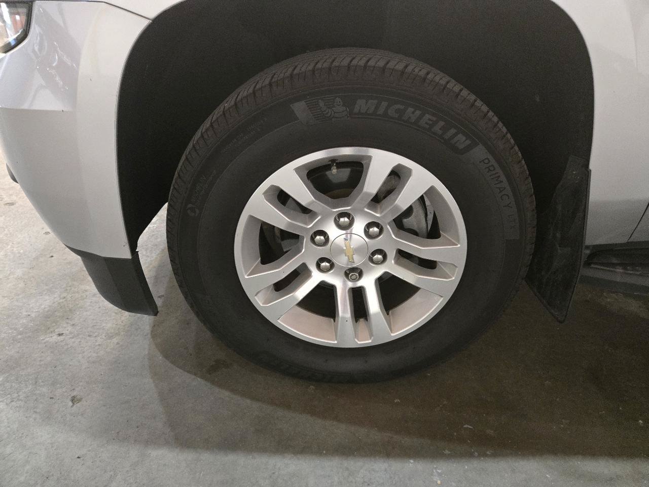 Used 2017 Chevrolet Tahoe LT RWD image 11