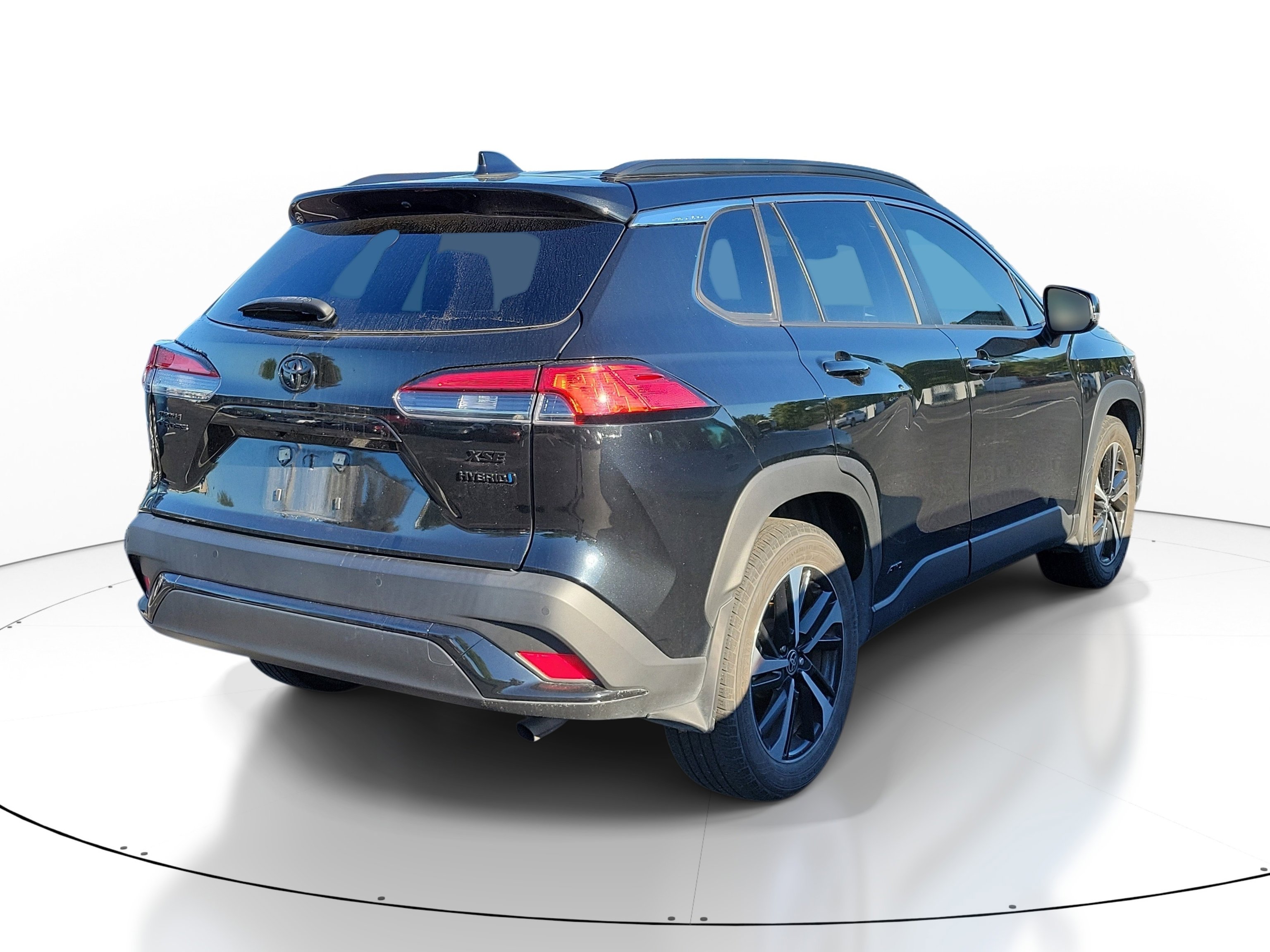 Used 2024 Toyota Corolla Cross XSE w/ Convenience Package image 6