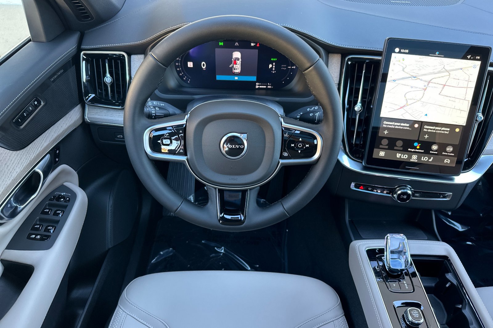 New 2026 Volvo XC90 T8 Plus image 12