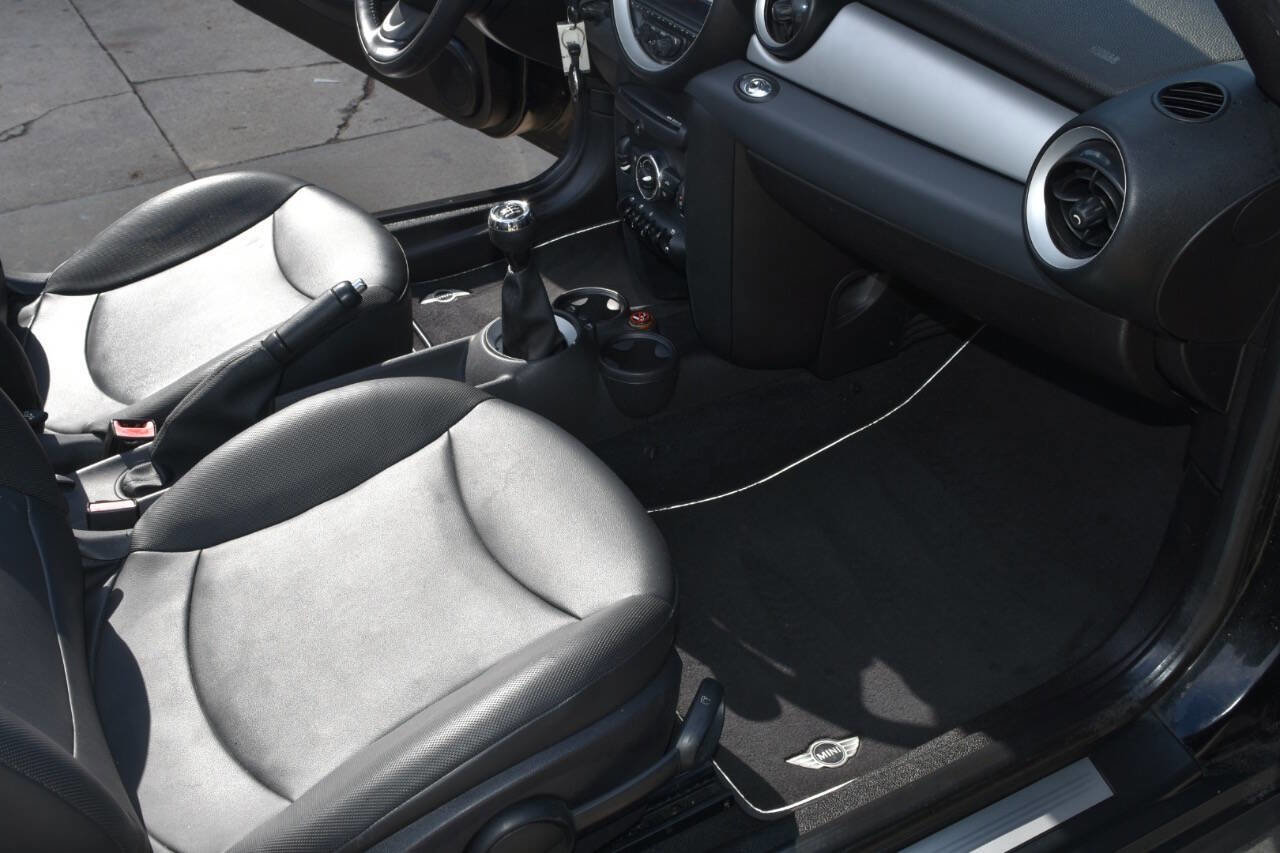 Used 2012 MINI Cooper Convertible FWD image 45