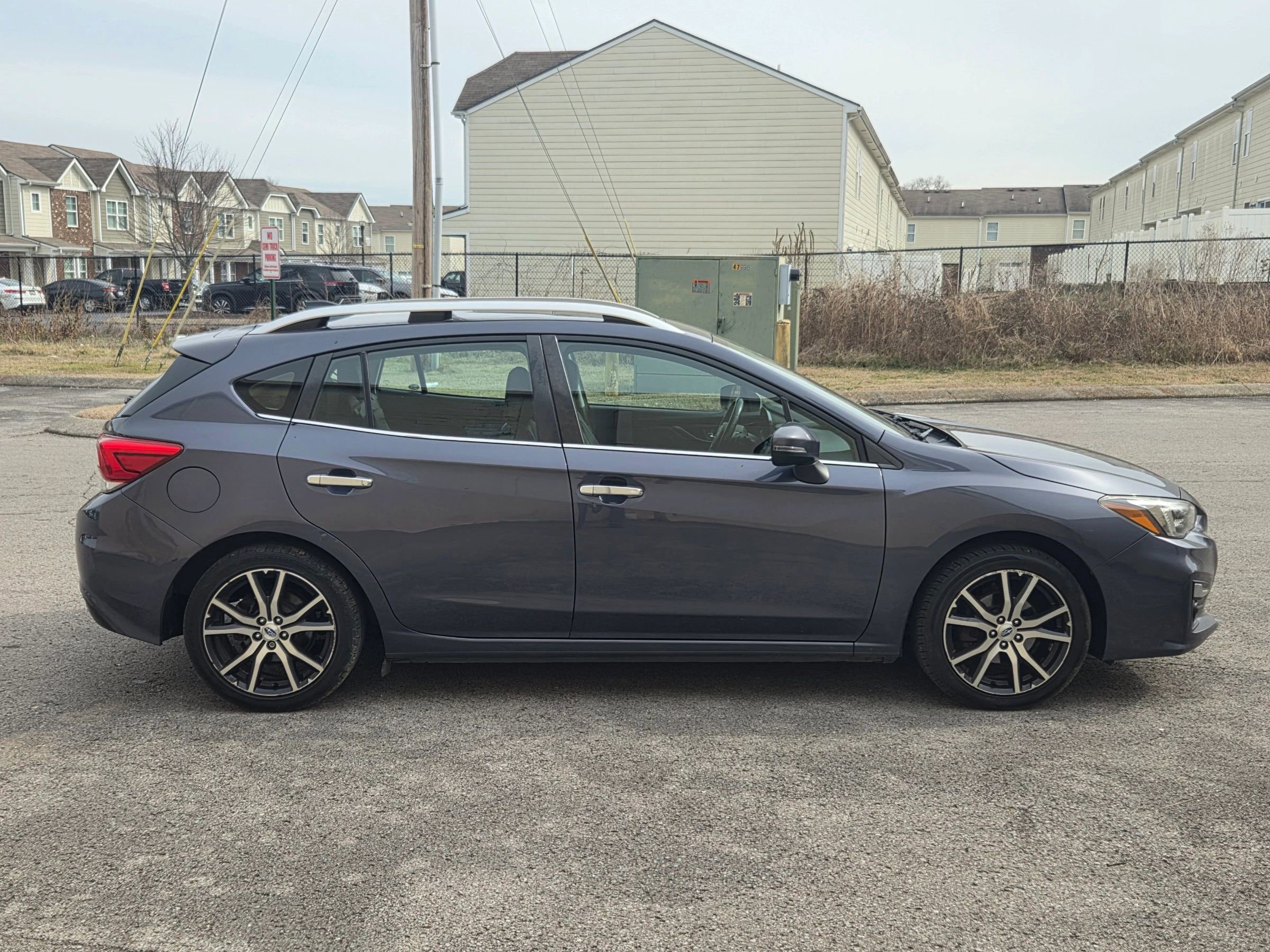 Used 2017 Subaru Impreza 2.0i Limited image 4