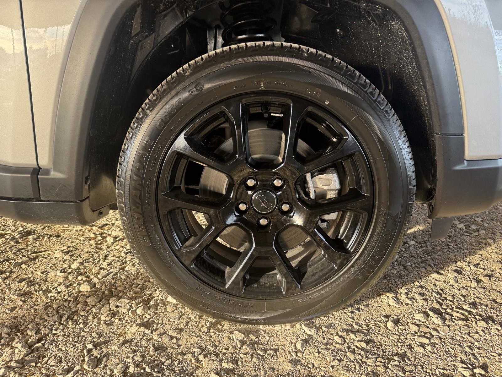 New 2026 Jeep Compass Latitude image 41