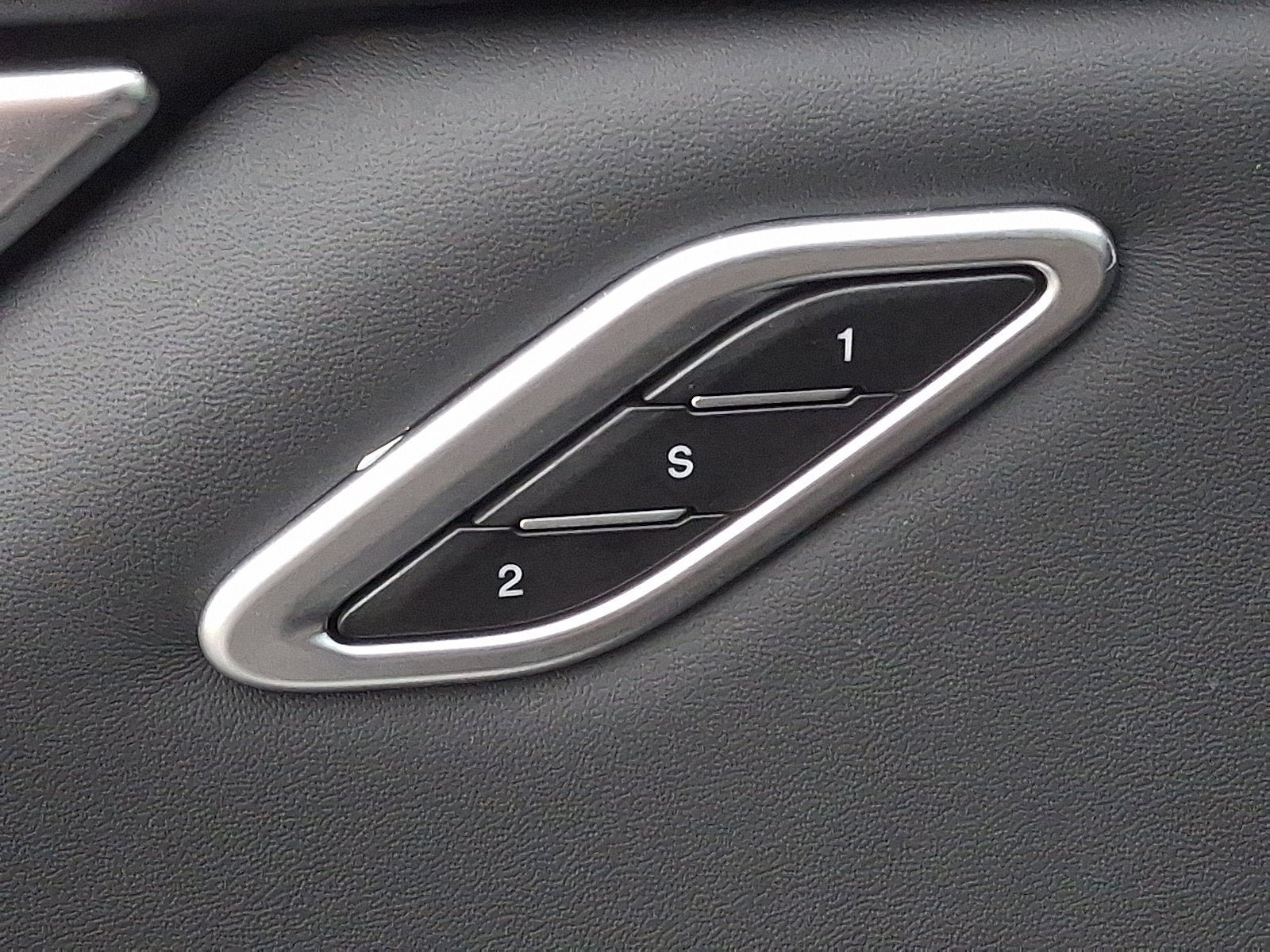 New 2024 Maserati Ghibli Modena Ultima Q4 AWD/4WD image 19