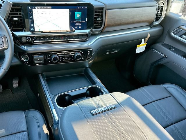Used 2025 Chevrolet Silverado 2500 High Country image 24