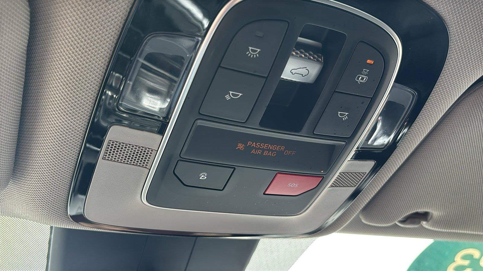 Used 2023 Hyundai Santa Fe SEL w/ Premium Package FWD image 36