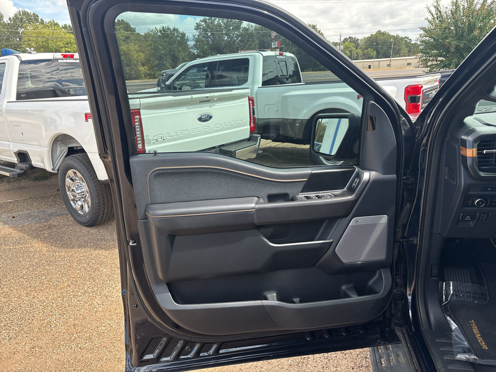 Used 2025 Ford F150 Tremor AWD/4WD image 14